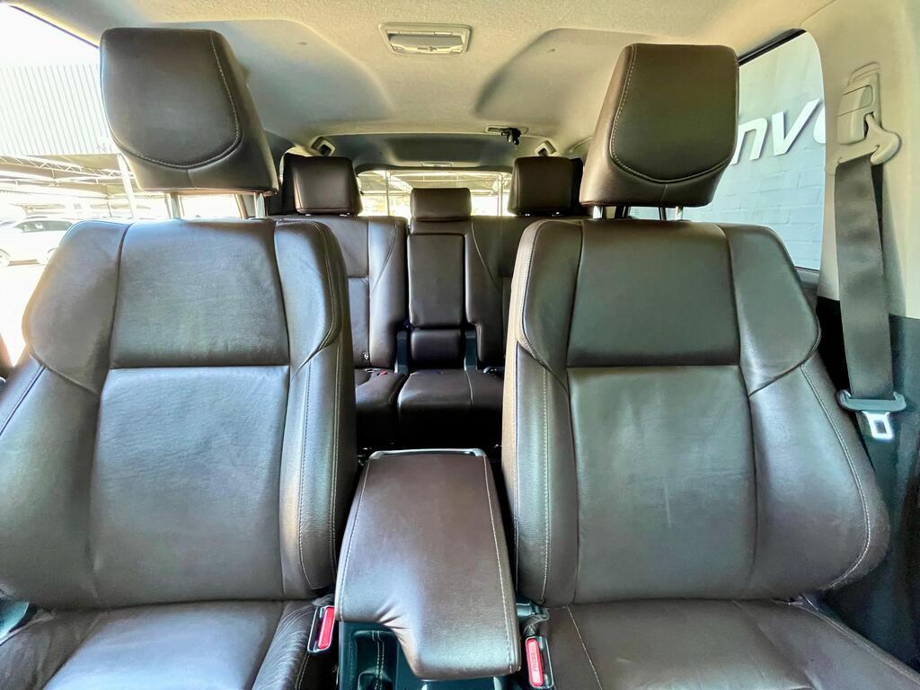 TOYOTA FORTUNER FORTUNER 2.8GD-6 R/B A/T - 19