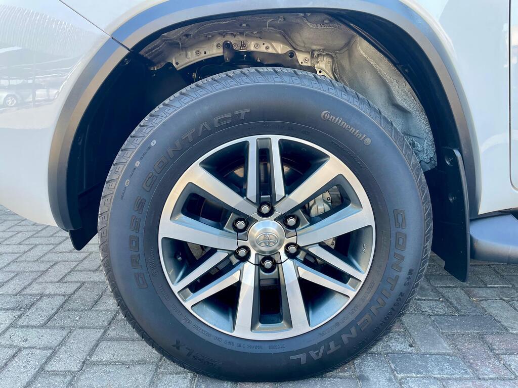 TOYOTA FORTUNER FORTUNER 2.8GD-6 R/B A/T - 9