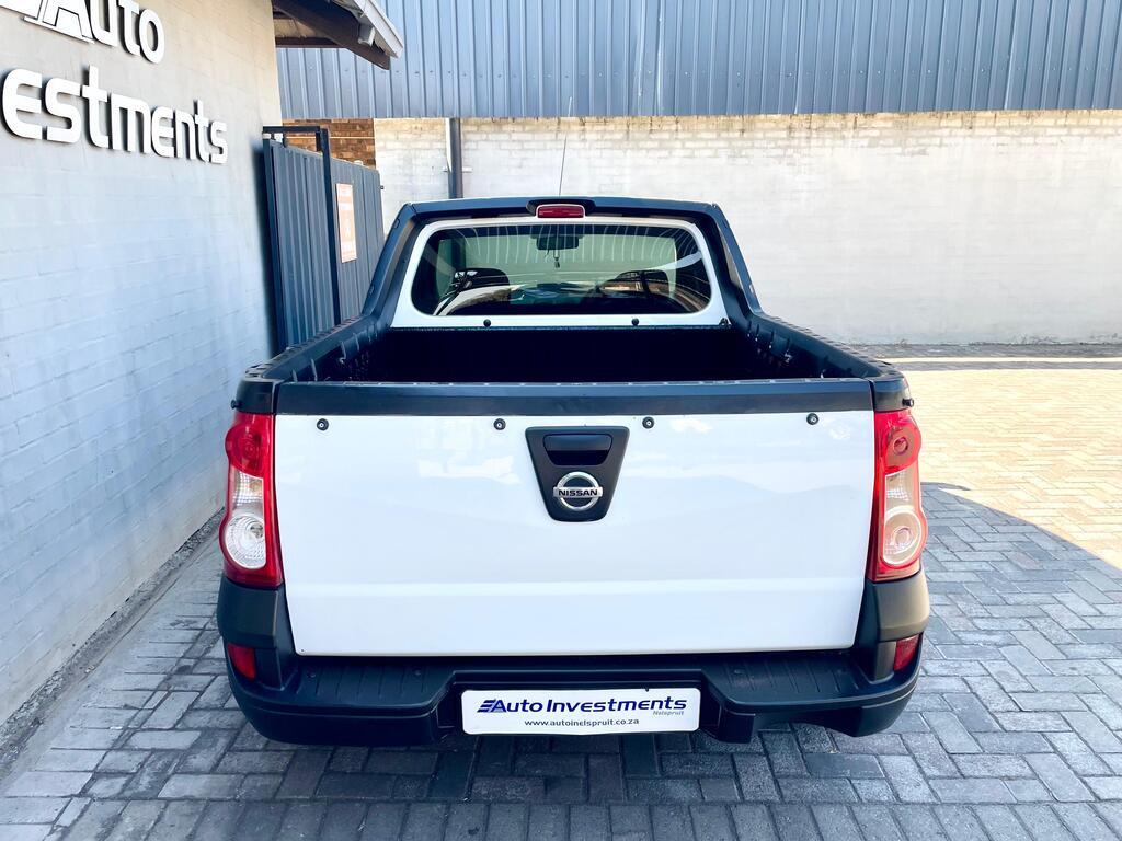 NISSAN NP200 NP200 1.6  A/C SAFETY PACK P/U S/C - 6