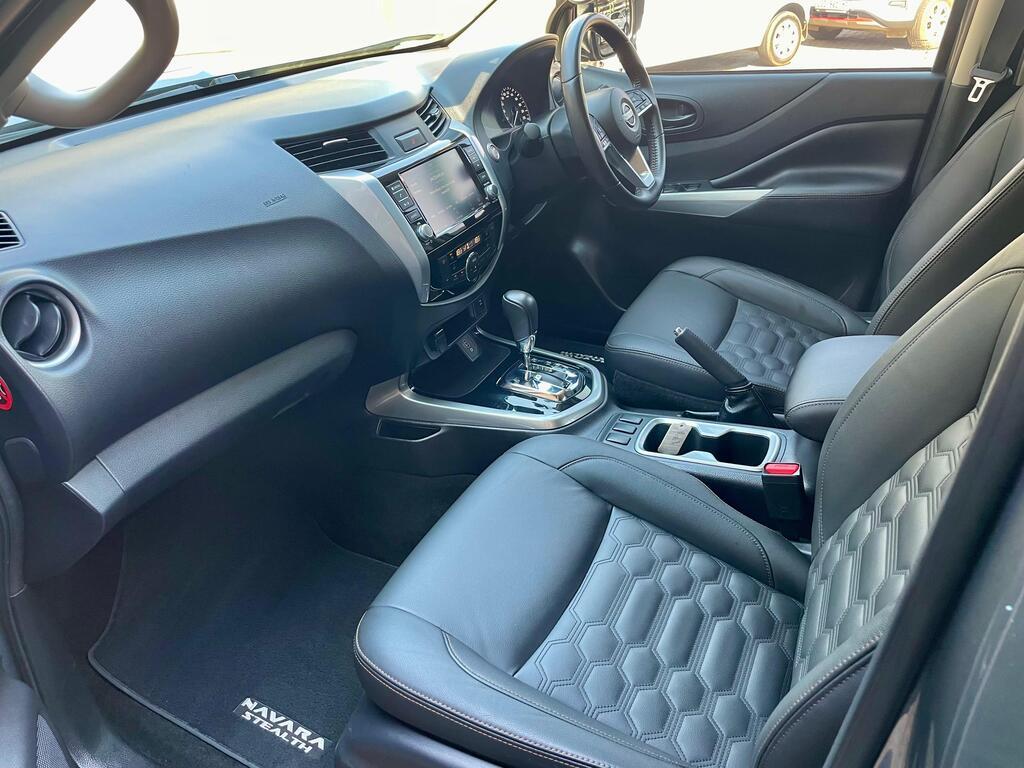 NISSAN NAVARA NAVARA 2.5DDTI STEALTH A/T - 15