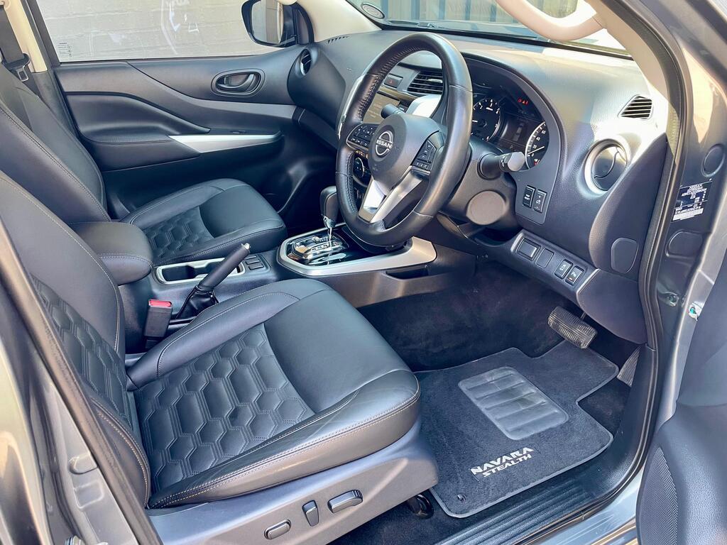 NISSAN NAVARA NAVARA 2.5DDTI STEALTH A/T - 17