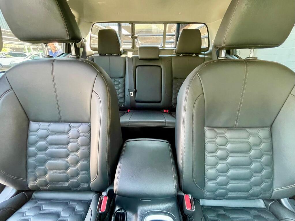 NISSAN NAVARA NAVARA 2.5DDTI STEALTH A/T - 18