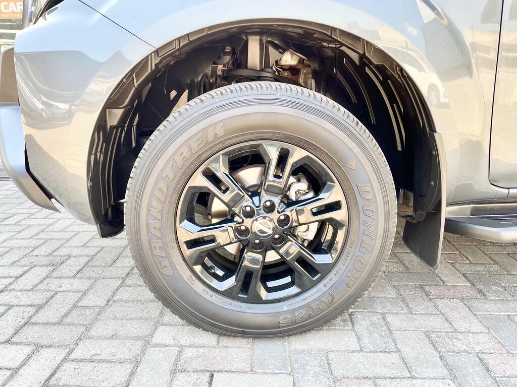 NISSAN NAVARA NAVARA 2.5DDTI STEALTH A/T - 9