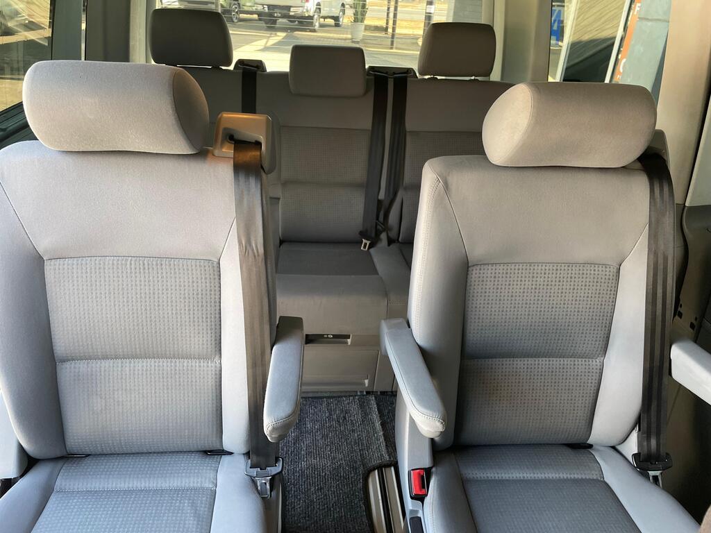 VOLKSWAGEN T5 T5 CARAVELLE 2.5TDi 128kw A/T - 19