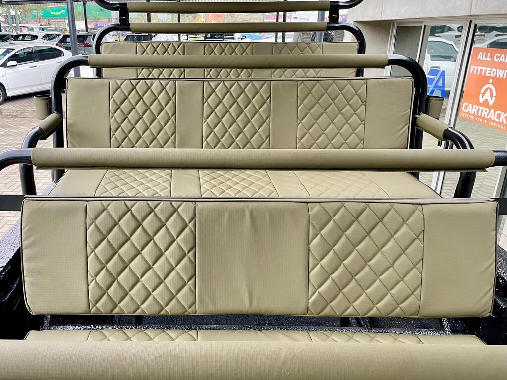 TOYOTA LAND CRUISER LAND CRUISER S/W D GX - 17