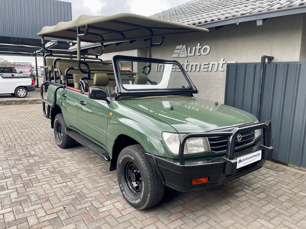 TOYOTA LAND CRUISER LAND CRUISER S/W D GX - 3