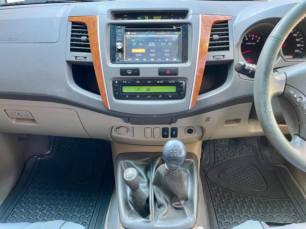 TOYOTA FORTUNER FORTUNER 3.0D-4D R/B 4X4 - 14