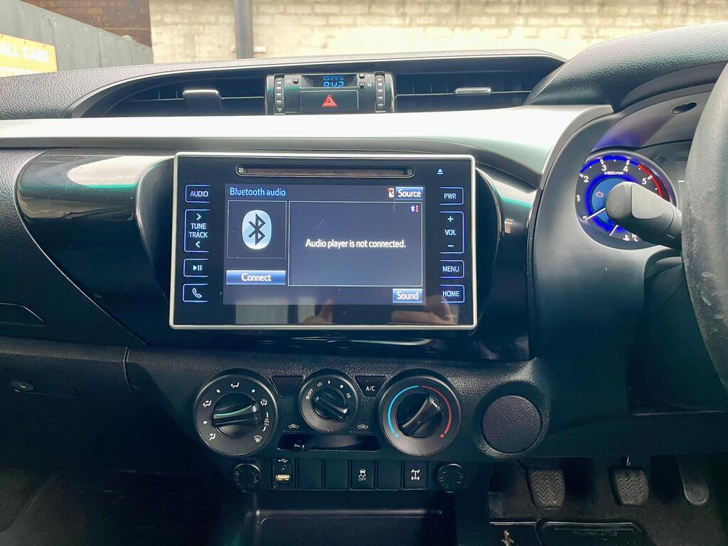 TOYOTA HILUX HILUX 2.8 GD-6 RB RAIDER P/U E/CAB