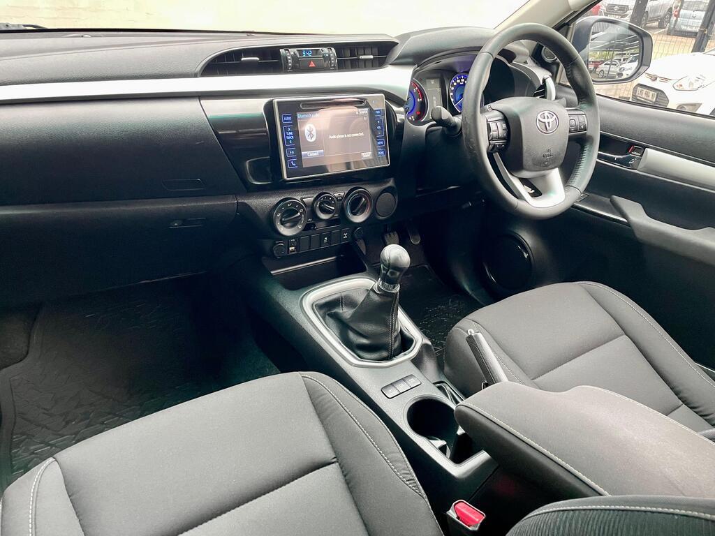 TOYOTA HILUX HILUX 2.8 GD-6 RB RAIDER P/U E/CAB