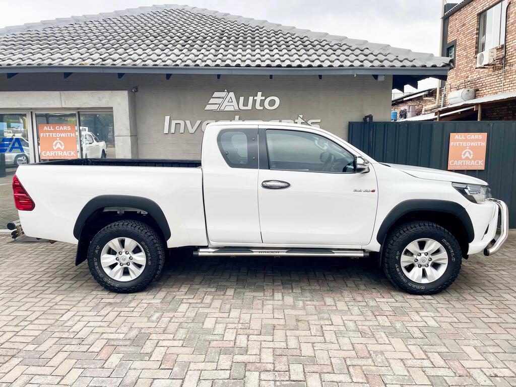 TOYOTA HILUX HILUX 2.8 GD-6 RB RAIDER P/U E/CAB
