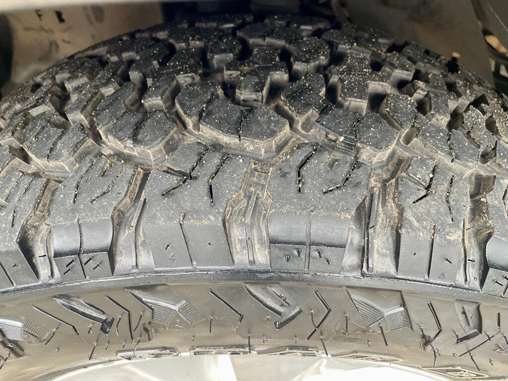 TOYOTA HILUX HILUX 2.4 GD-6 RB SRX A/T P/U D/C