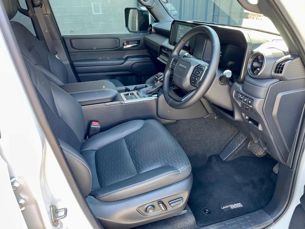 TOYOTA PRADO PRADO TX 2.8GD A/T - 15