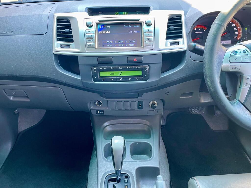 TOYOTA HI-LUX HILUX 3.0D-4D RAIDER R/B A/T P/U D/C