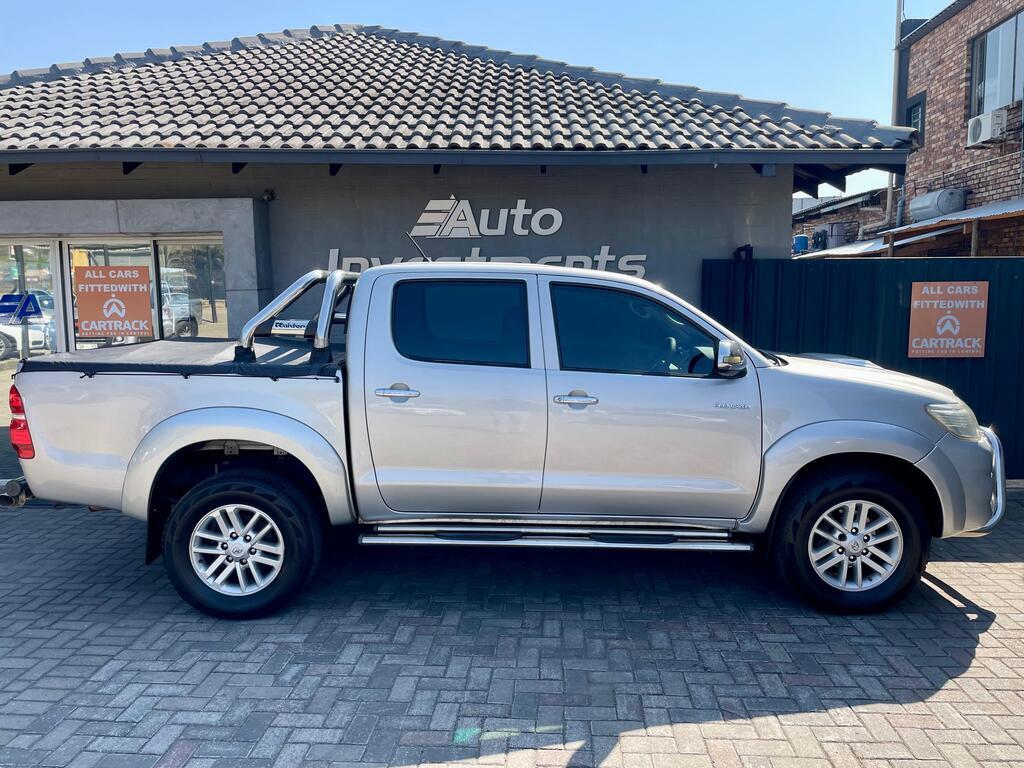 TOYOTA HI-LUX HILUX 3.0D-4D RAIDER R/B A/T P/U D/C