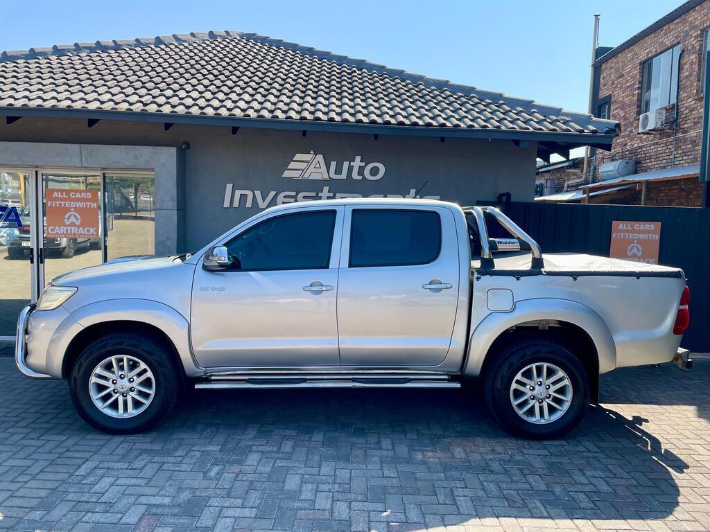 TOYOTA HI-LUX HILUX 3.0D-4D RAIDER R/B A/T P/U D/C