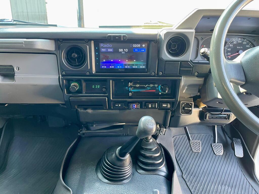TOYOTA LAND CRUISER PICK UP LAND CRUISER 70 4.5P P/U S/C - 14