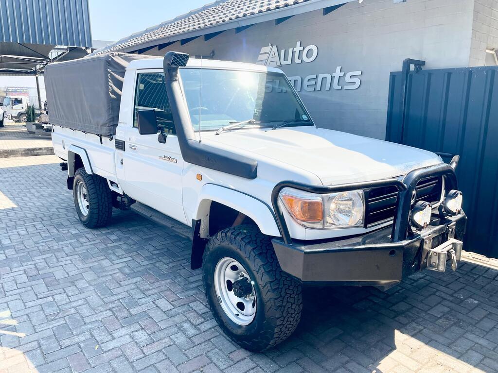 TOYOTA LAND CRUISER PICK UP LAND CRUISER 70 4.5P P/U S/C - 3