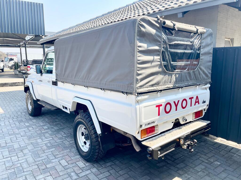 TOYOTA LAND CRUISER PICK UP LAND CRUISER 70 4.5P P/U S/C - 7
