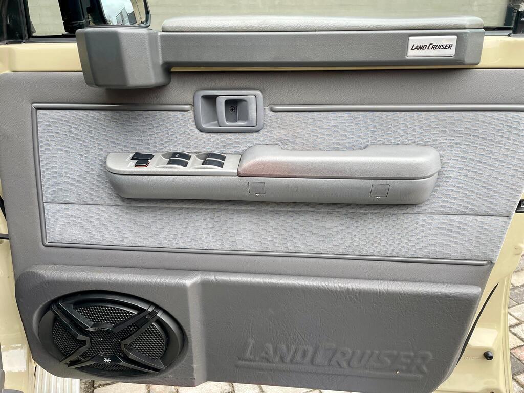 TOYOTA LAND CRUISER PICK UP LAND CRUISER 79 4.5D P/U D/C - 20