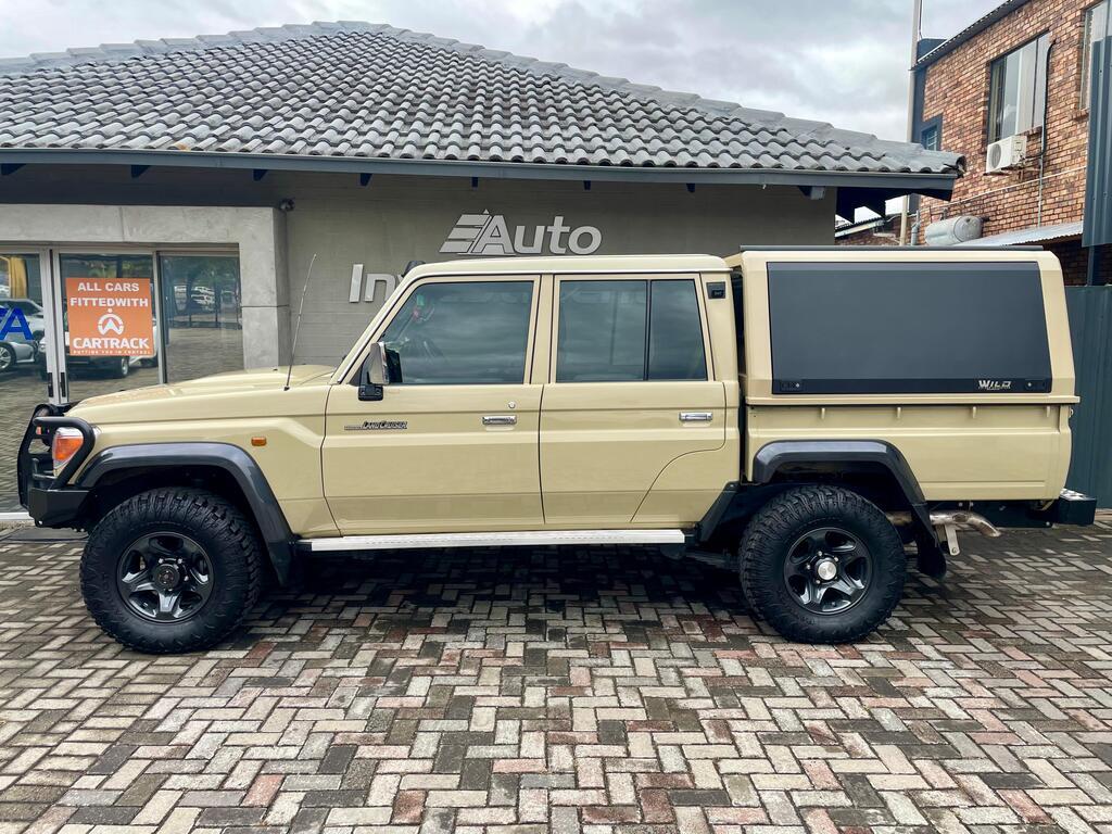 TOYOTA LAND CRUISER PICK UP LAND CRUISER 79 4.5D P/U D/C - 9