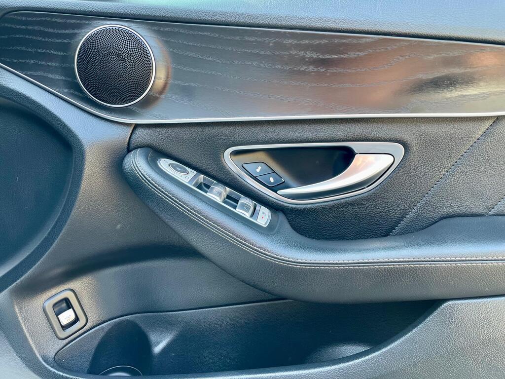 MERCEDES-BENZ C CLASS C200 A/T - 18