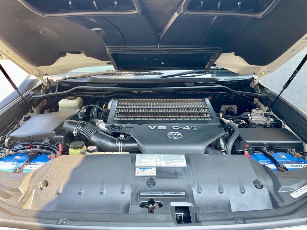 TOYOTA LAND CRUISER LAND CRUISER 200 V8 4.5D GX A/T - 10