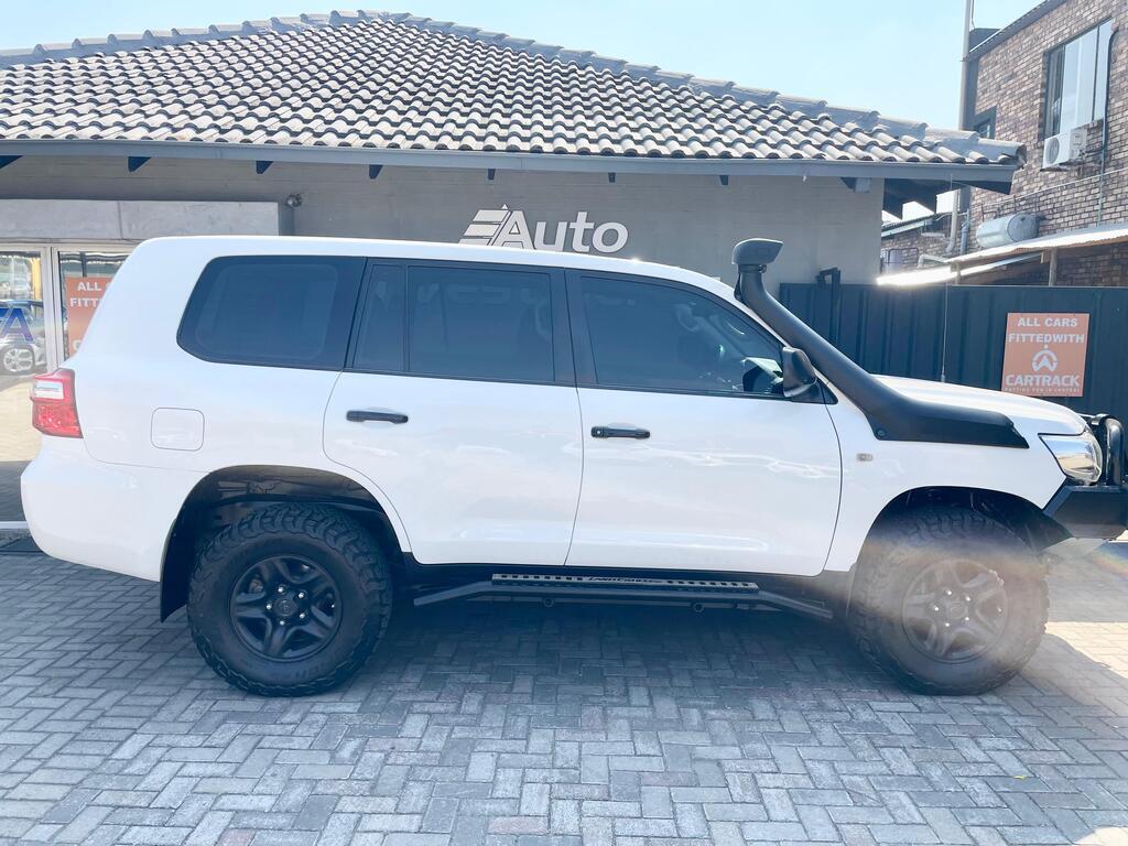 TOYOTA LAND CRUISER LAND CRUISER 200 V8 4.5D GX A/T - 4