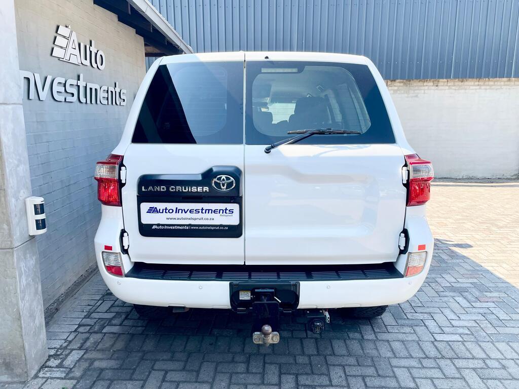 TOYOTA LAND CRUISER LAND CRUISER 200 V8 4.5D GX A/T - 6