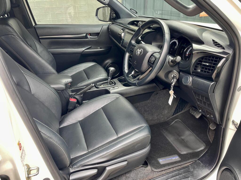 TOYOTA HILUX HILUX 2.8 GD-6 RB RAIDER A/T P/U D/C - 14