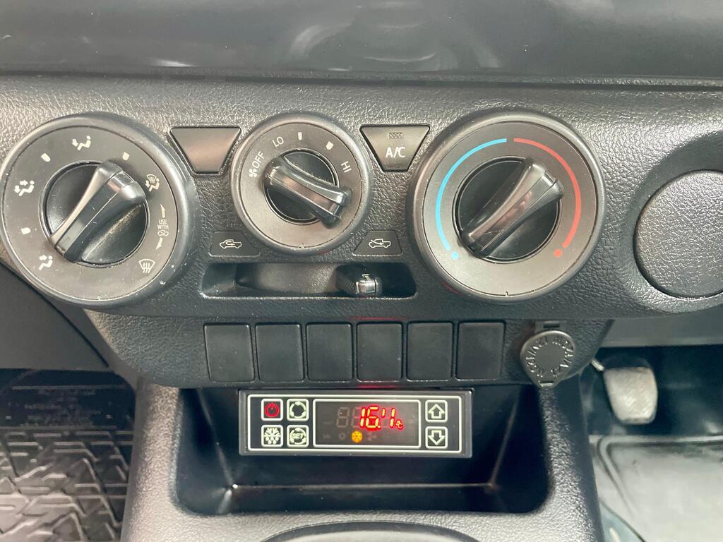 TOYOTA HILUX HILUX 2.0 VVTi A/C P/U S/C - 18
