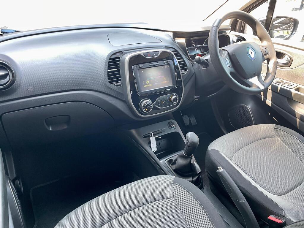 RENAULT CAPTUR CAPTUR 900T EXPRESSION 5DR (66KW) - 19