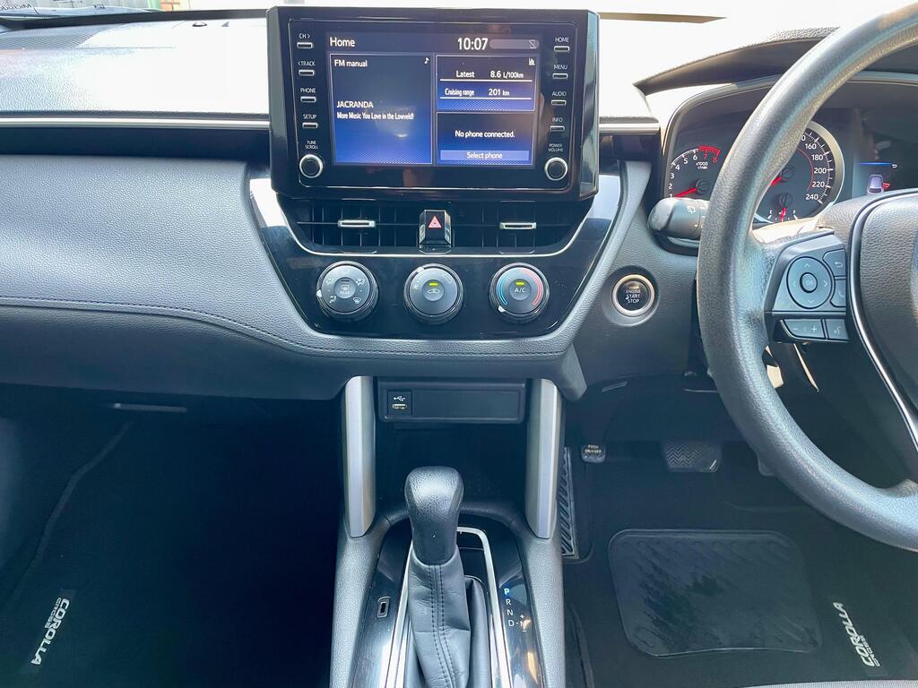 TOYOTA COROLLA CROSS COROLLA CROSS 1.8 XI - 13