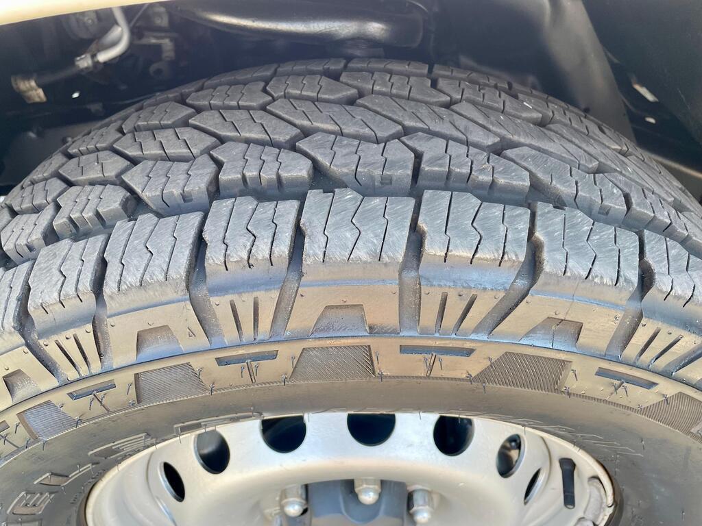 TOYOTA HILUX HILUX 2.4 GD-6 SR 4X4 P/U D/C - 11