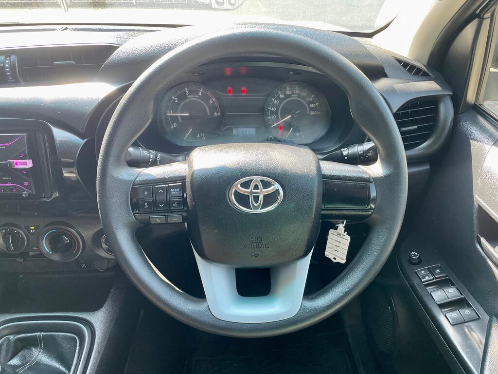 TOYOTA HILUX HILUX 2.4 GD-6 SR 4X4 P/U D/C - 15