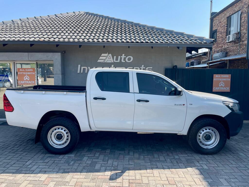 TOYOTA HILUX HILUX 2.4 GD-6 SR 4X4 P/U D/C - 4