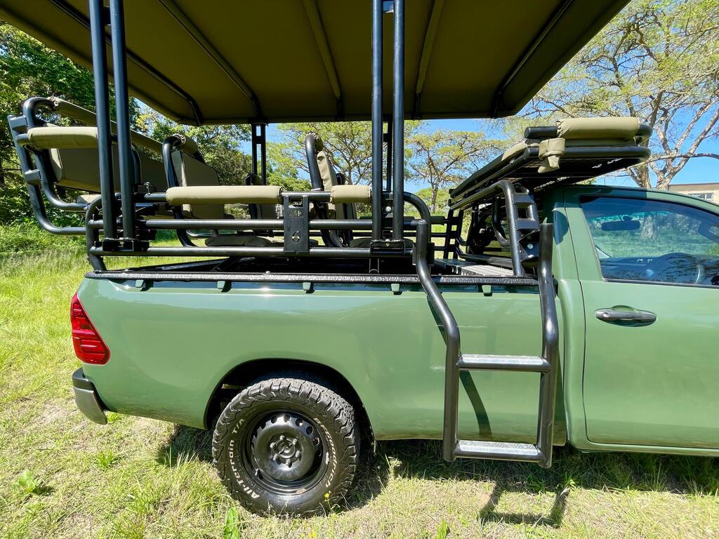 TOYOTA HILUX HILUX 2.4 GD-6 SR 4X4 P/U S/C - 8