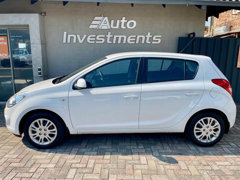 HYUNDAI I20 i20 1.6 - 8