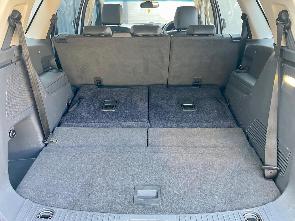 FORD EVEREST EVEREST 2.2 TDCi  XLT A/T - 12