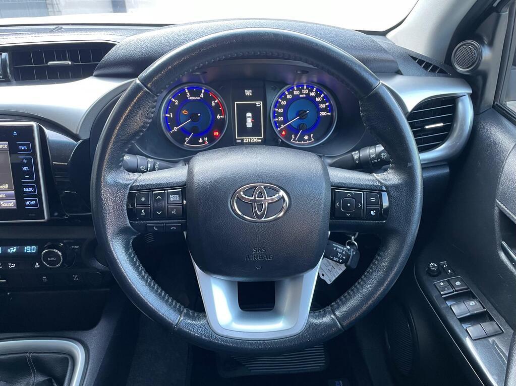 TOYOTA HILUX HILUX 2.8 GD-6 RB RAIDER P/U D/C - 13