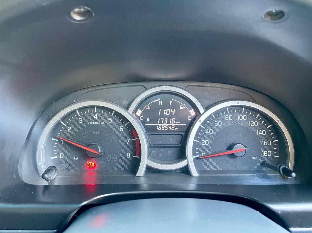 SUZUKI JIMNY JIMNY 1.3 - 18