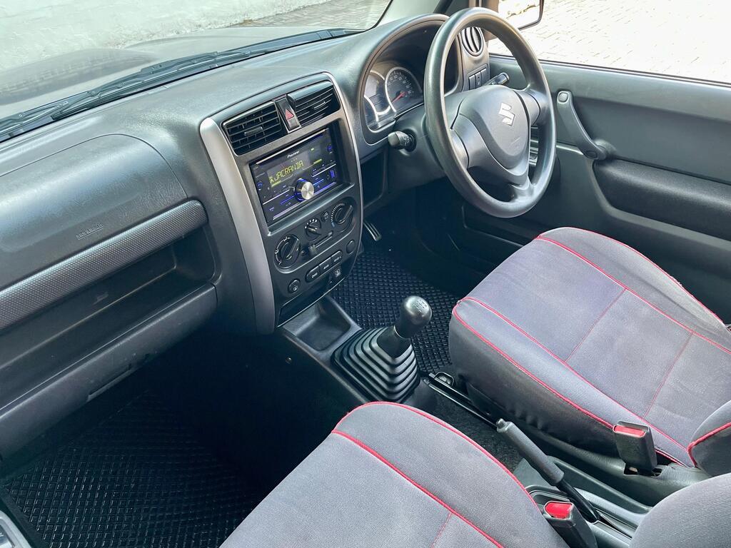 SUZUKI JIMNY JIMNY 1.3 - 20