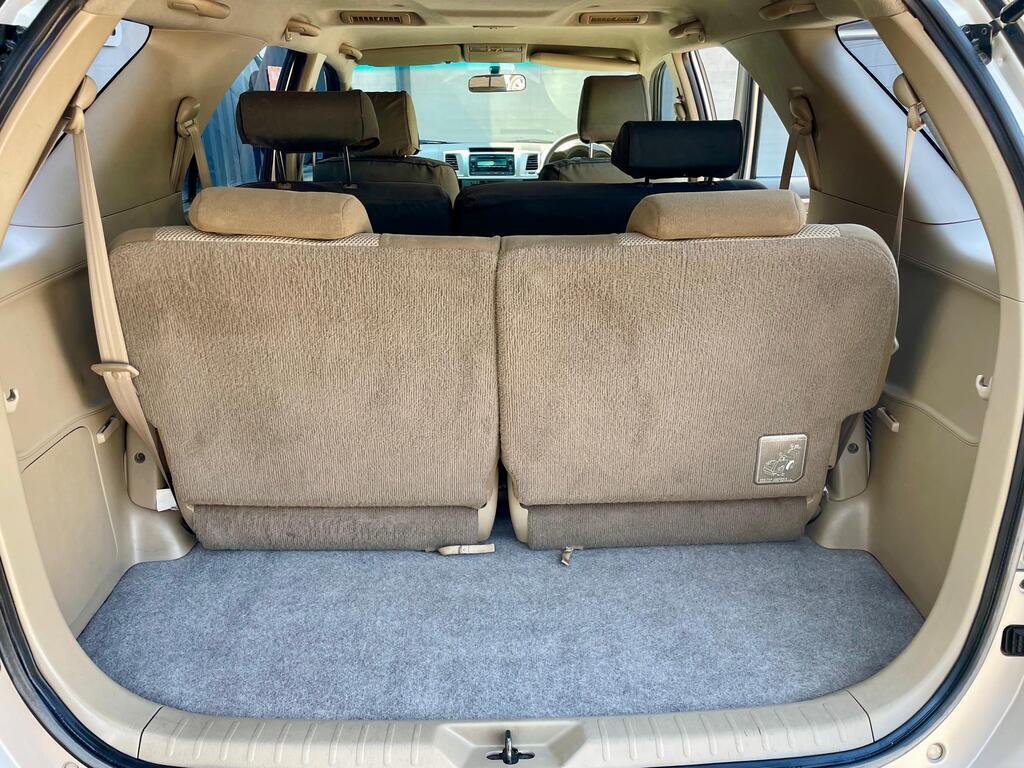 TOYOTA FORTUNER FORTUNER 2.5D-4D RB A/T - 11