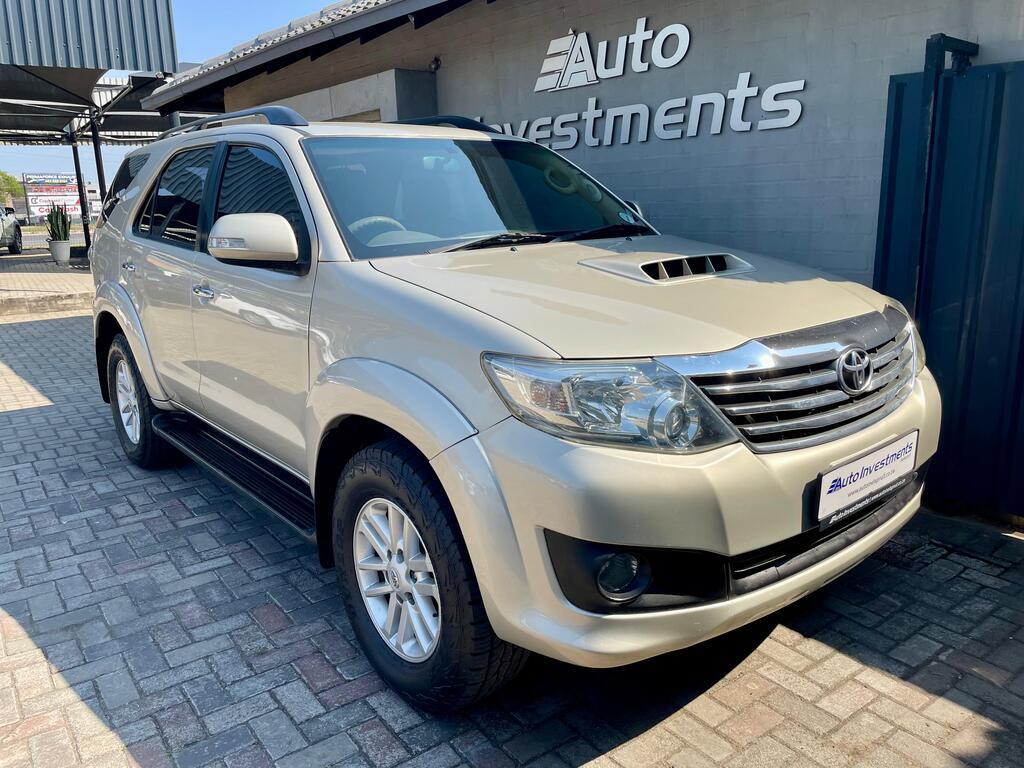 TOYOTA FORTUNER FORTUNER 2.5D-4D RB A/T - 3