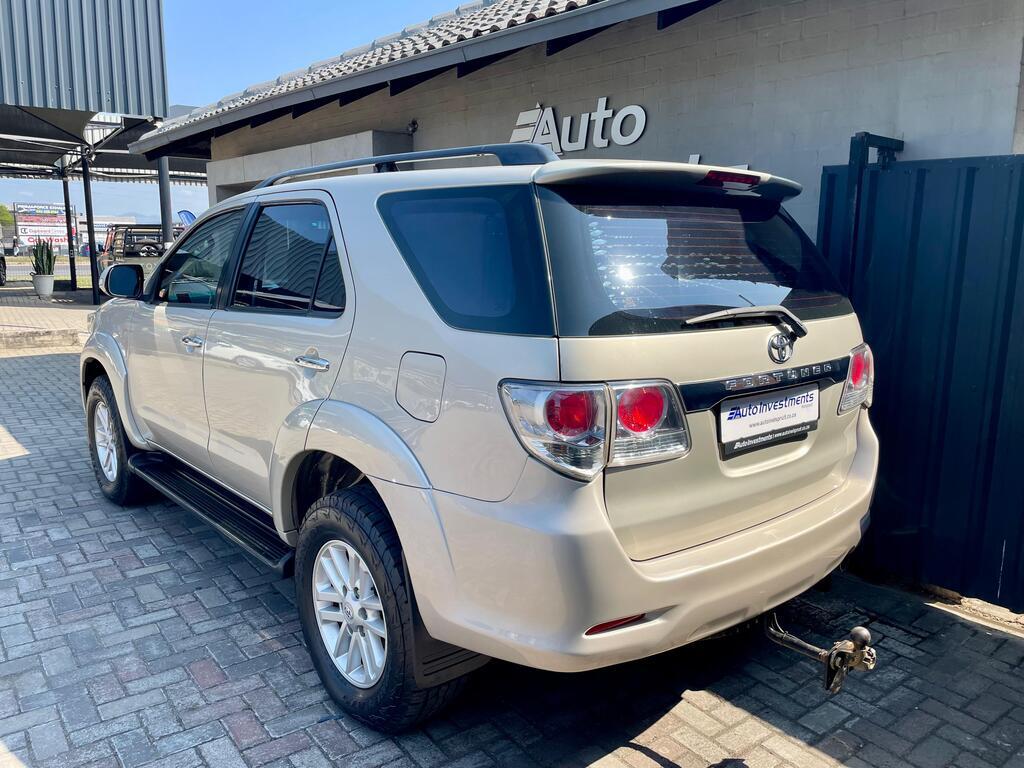 TOYOTA FORTUNER FORTUNER 2.5D-4D RB A/T - 7