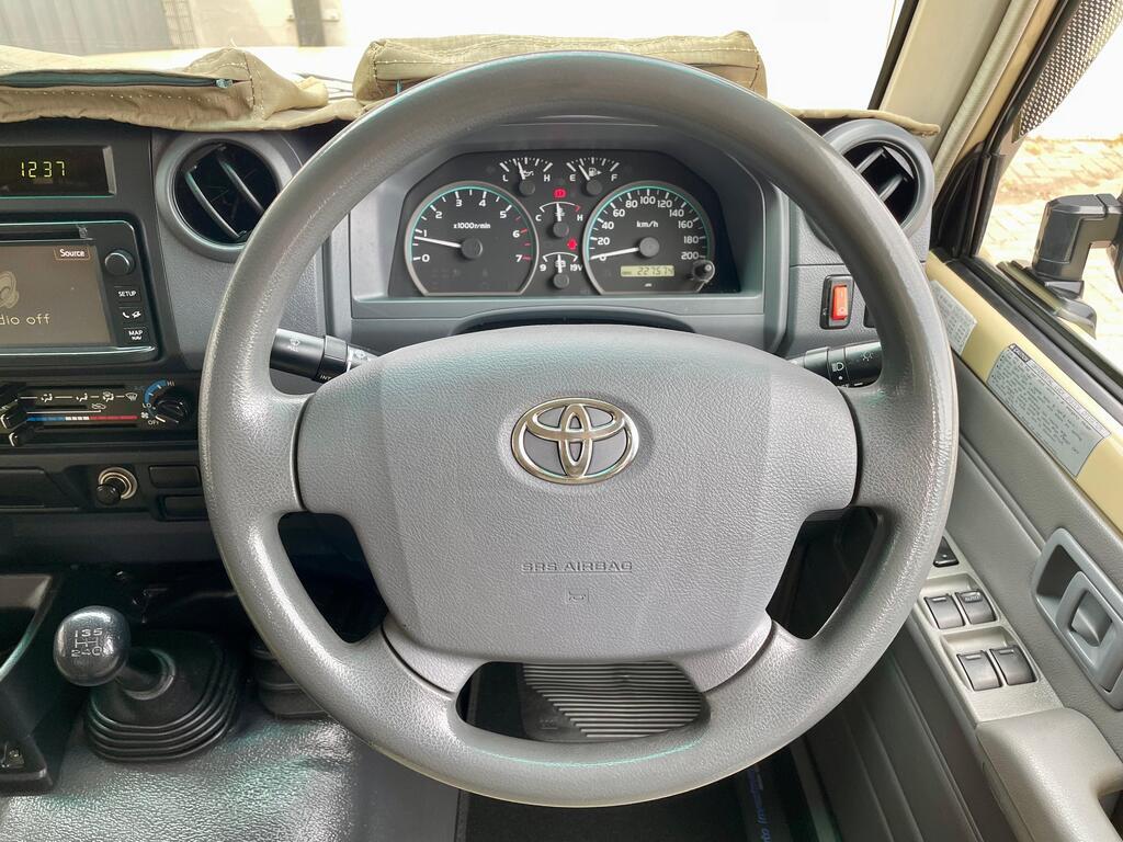 TOYOTA LAND CRUISER PICK UP LAND CRUISER 79 4.0P P/U D/C - 15