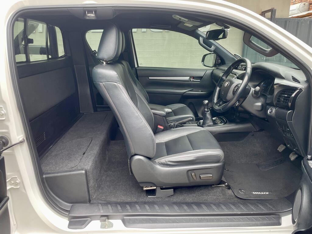 TOYOTA HILUX HILUX 2.8 GD-6 RB LEGEND P/U E/CAB - 12