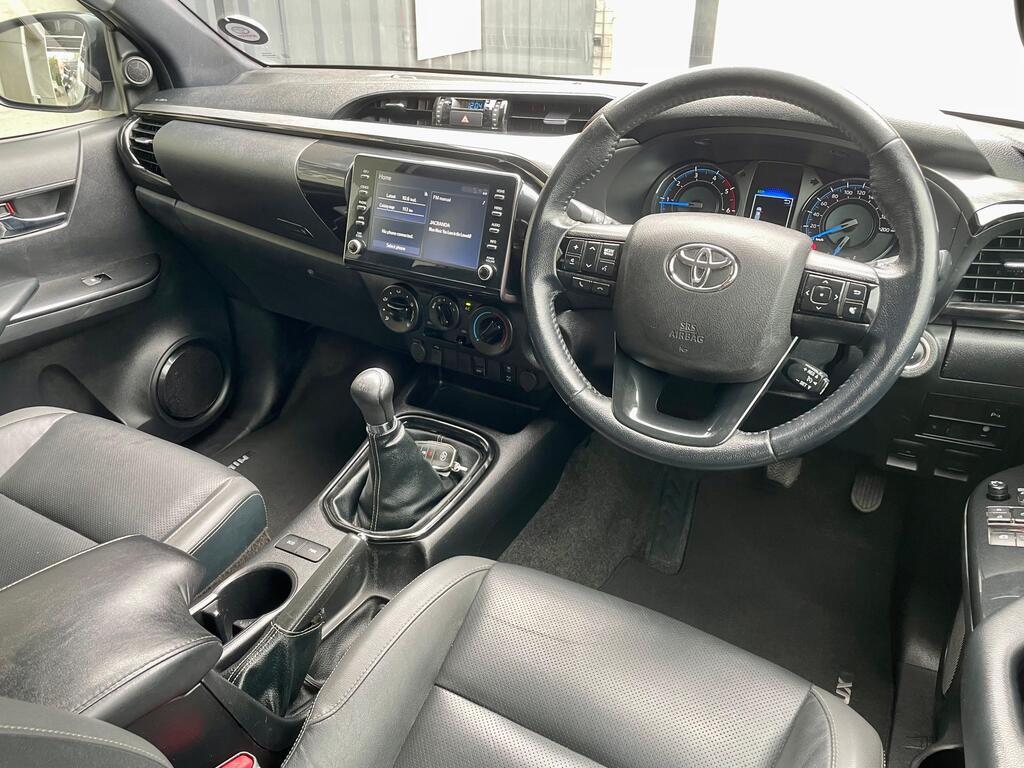 TOYOTA HILUX HILUX 2.8 GD-6 RB LEGEND P/U E/CAB - 19