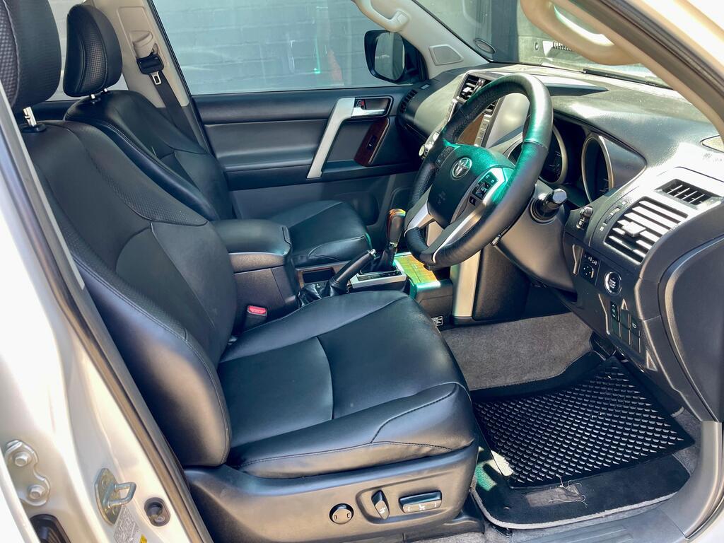 TOYOTA PRADO PRADO VX 4.0 V6 A/T - 17