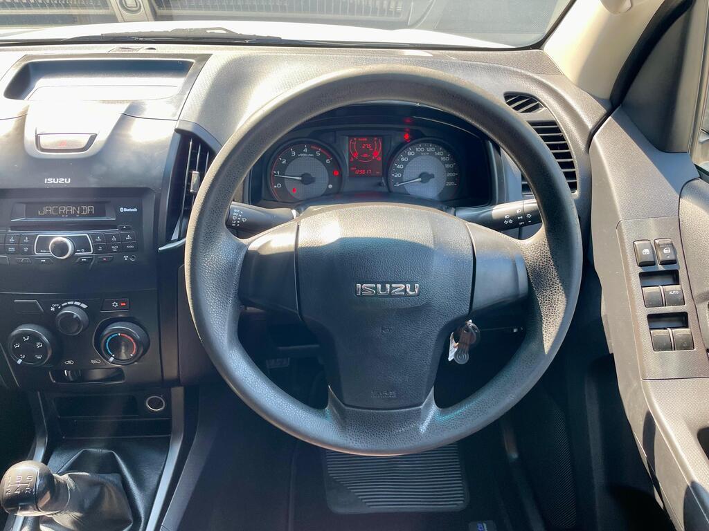 ISUZU D-MAX D-MAX 250 HO HI-RIDE 4X4 D/C P/U - 19