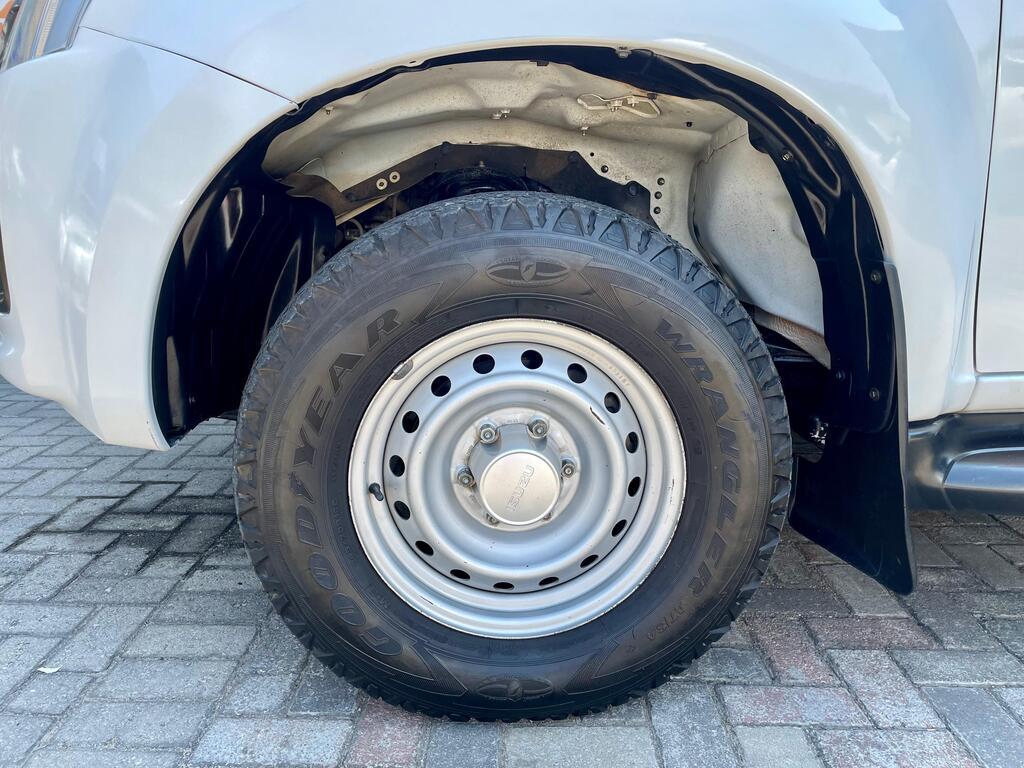 ISUZU D-MAX D-MAX 250 HO HI-RIDE 4X4 D/C P/U - 8